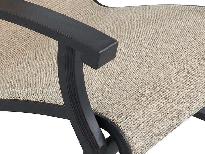 Lodge na may edad na tanso na aluminyo na may sling dining chair